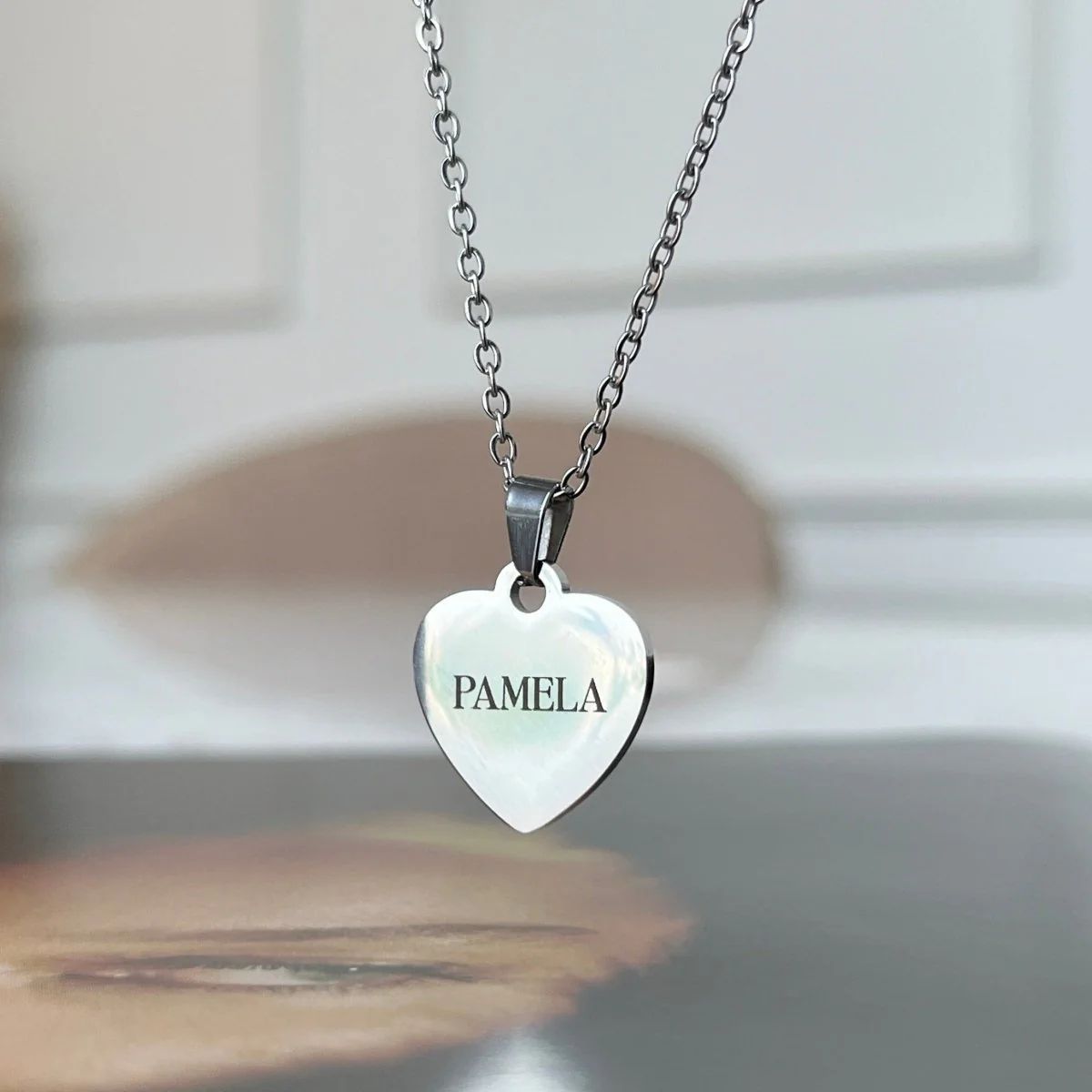 "AMOR ETERNO" COLLAR CORAZÓN PERSONALIZADO