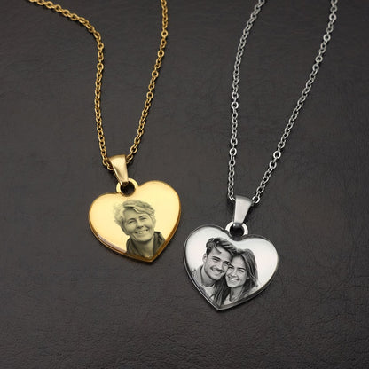 "AMOR ETERNO" COLLAR CORAZÓN PERSONALIZADO